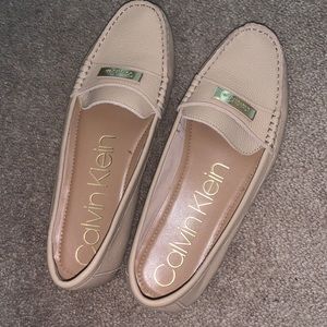 Calvin Klein Flats!